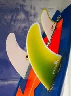FCS II T&C Surf Twin Fins + Stabiliser Glenn Pang -T&C Surf Clothing 20858808fcsiitcpangtwinyellowfade4 119735