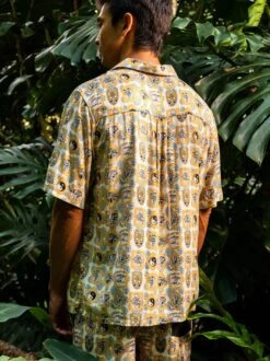 Europe Aloha Short Sleeve Shirt Faces -T&C Surf Clothing 2390FacesGreigeLIFE3