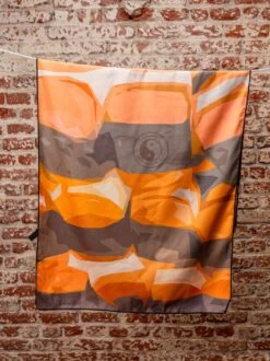 Musubi Abstract Microfiber Towel