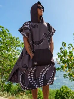 Takoyaki Poncho -T&C Surf Clothing 3059TakoyakiBlackLIFE3 619170