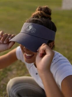 Flower Visor -T&C Surf Clothing GreyLIFE feeb35d3 e989 4785 8d6a 0bde2b3753b6