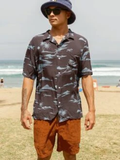 Australia Horizon Cord Walkshort -T&C Surf Clothing HorizonCordWKSHRustLIFE3 447330