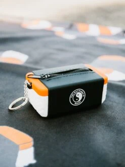 Musubi Coin Key Chain 21 Musubi Coin Key Chain -T&C Surf Clothing Life4 d2194c9a 3ad2 4b20 9032 0df6a7c73fc3 993155