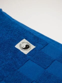 Europe OG Jacquard Towel -T&C Surf Clothing OGTowelElecBlue2 c2987ead 48bd 489d 95ef 61cbee5d4a37 467840