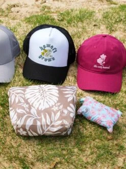 Retro Tropic Tweedle Tee Pouch